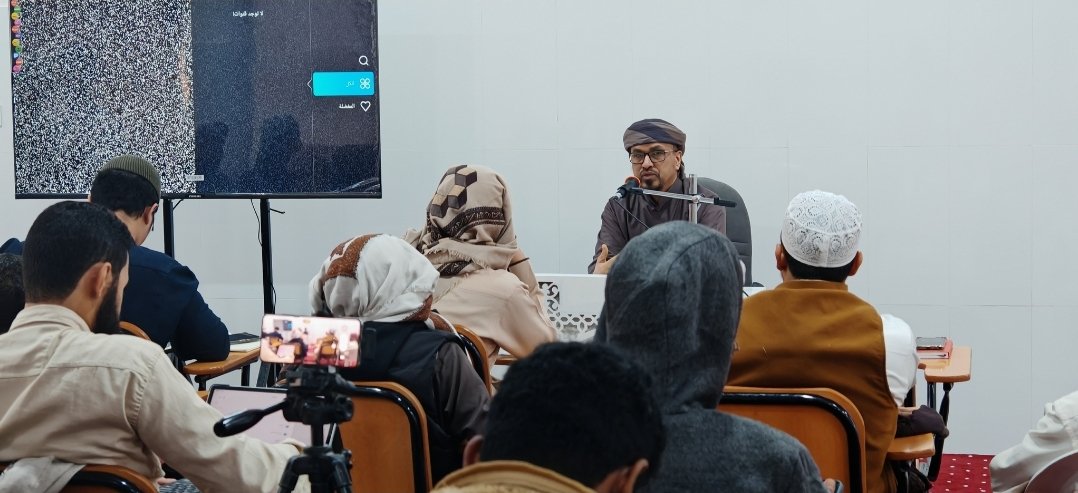 استفتحت الدورة بكلمة ترحيبية من من مدير مؤسسة نقاء